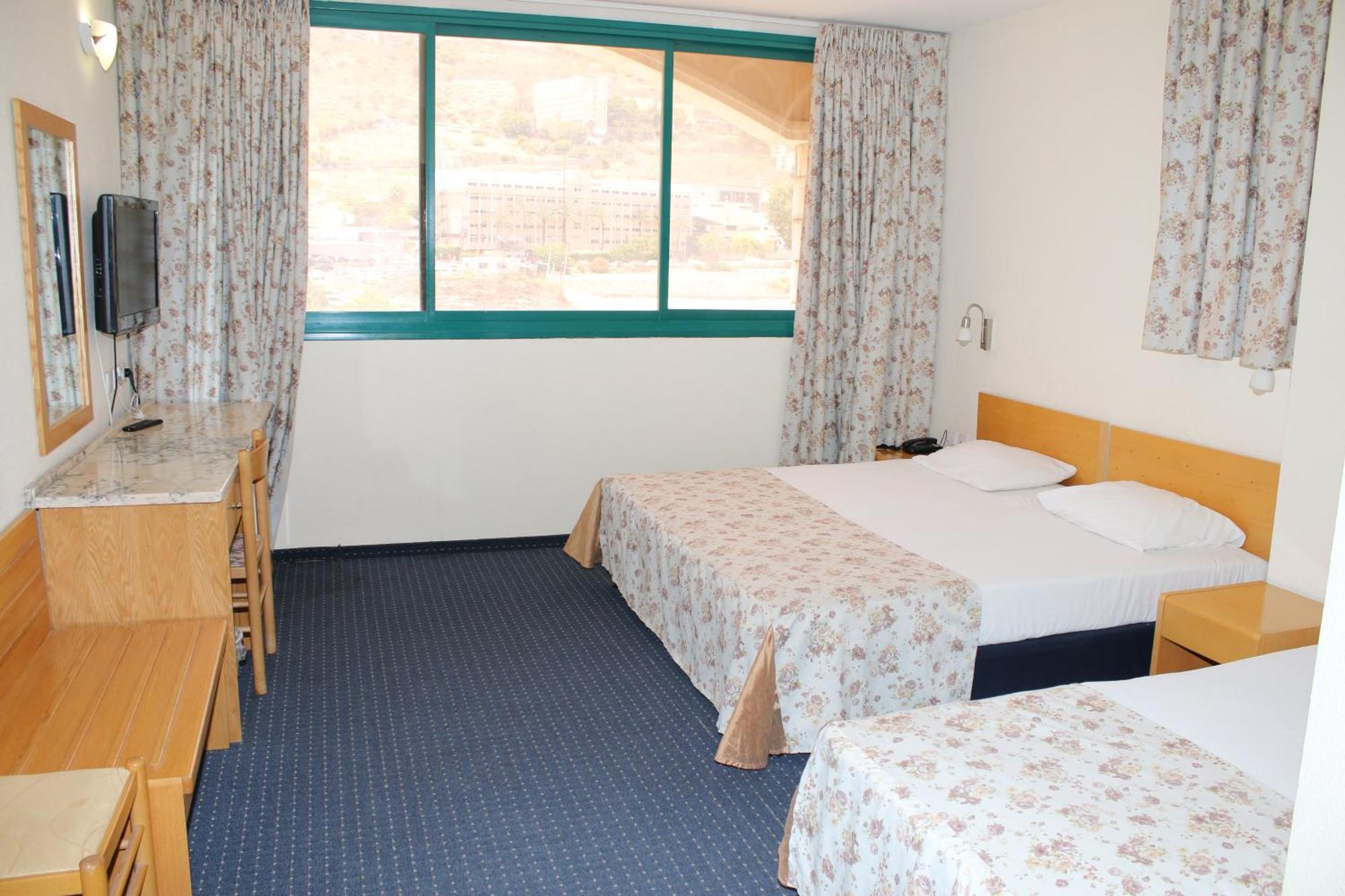 Hotel & Museum Dona Gracia Tiberias Zimmer foto
